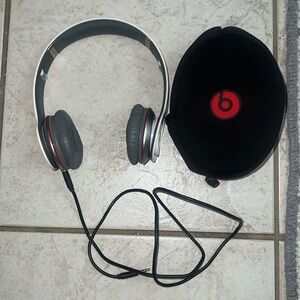 Beats by dr.dre headphones + case